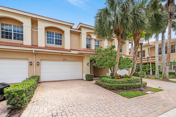 Cielo Townhomes, 4929 Vine Cliff Way, Palm Beach Gardens, Florida 33418, image 1