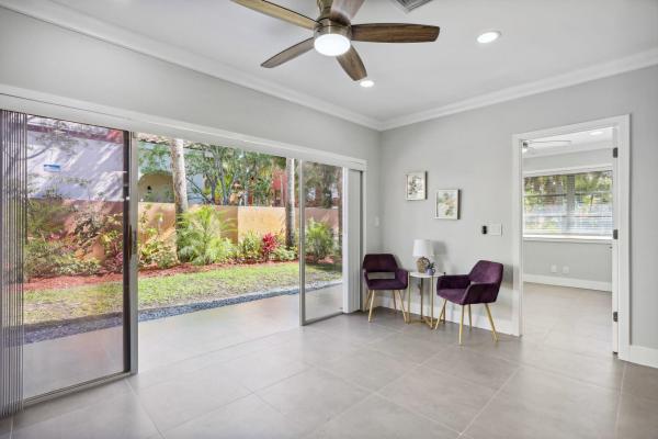 Los Mangos Patio Villas, 543 SE 28th Cir, Boynton Beach, Florida 33435, image 2