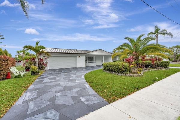 Village Green, 8407 NW 38th St, Coral Springs, Florida 33065, image 1