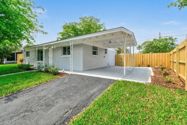 Palm Beach Cabana Colony, 12091 Colony Ave, Palm Beach Gardens, Florida 33410, image 3