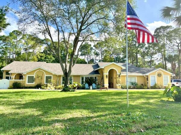 Paddock Park 1 Of Wellington, 14877 Stirrup Ln, Wellington, Florida 33414, image 1