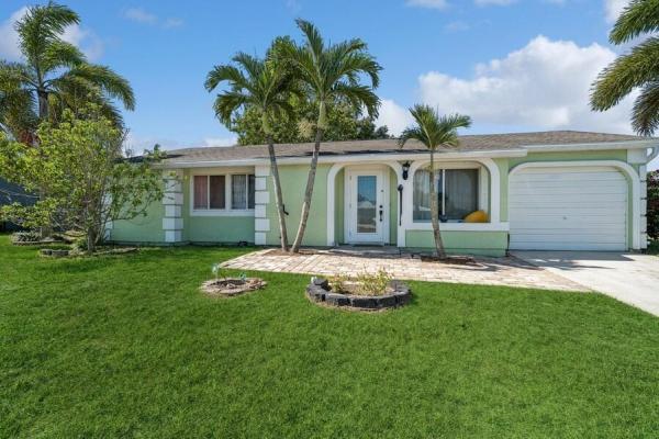 Parks Edge, 698 SW Bridgeport Dr, Port St. Lucie, Florida 34953, image 1