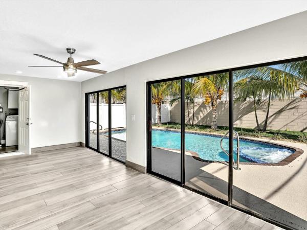 539 NE 18th St, Boca Raton, Florida 33432, image 2