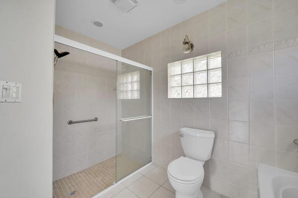 Boca Raton Square, 1570 SW 13th Dr, Boca Raton, Florida 33486, image 1