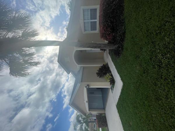 Park Hill Estates, 1048 Park Hill Dr, Haverhill, Florida 33417, image 1