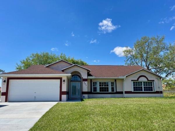 Sandalwood Estate, 201 Sandalwood Dr, Fort Pierce, Florida 34947, image 1