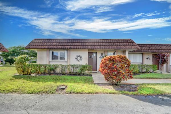 Fernley 2 At Cresthaven Townhomes, 5725 Fernley Dr E #45, West Palm Beach, Florida 33415, image 2