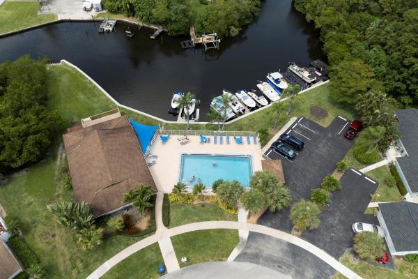 Sims Creek Of Jupiter, 110 N Delaware Blvd #18d, Jupiter, Florida 33458, image 1