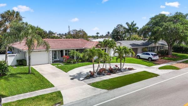Boca Raton Square, 866 SW 12th Ave, Boca Raton, Florida 33486, image 1
