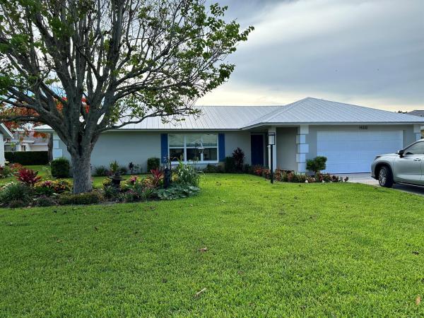 Iroquois Park, 18332 SE Eagle Ln, Jupiter, Florida 33469, image 1
