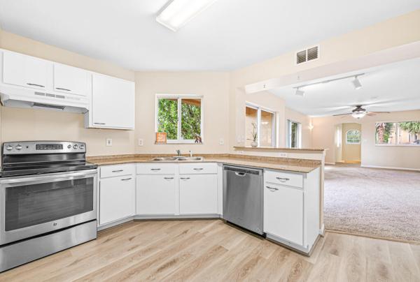 Hypoluxo's Mariner's Cay, 900 Scotia Dr #206, Hypoluxo, Florida 33462, image 1