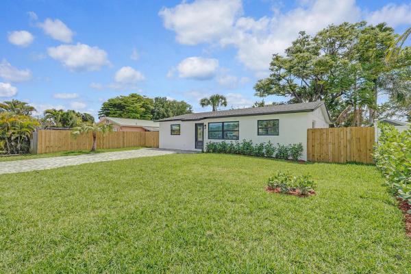 Evergreen Acres, 3522 Betty Ann Ct, Palm Beach Gardens, Florida 33403, image 1