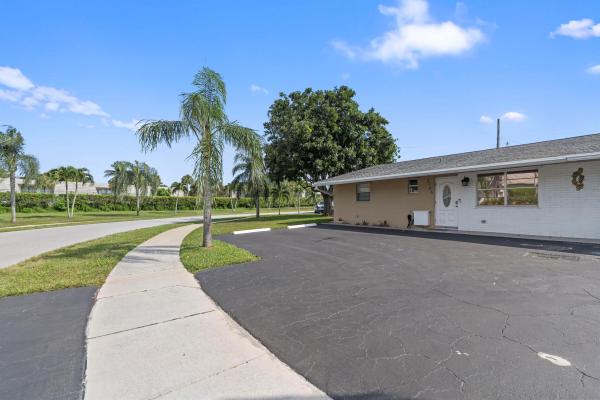 Imperial Villas, 2766 Ponce De Leon Blvd, Delray Beach, Florida 33445, image 1