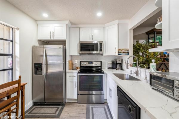 Cypress Park, 132 S Cypress Rd #516, Pompano Beach, Florida 33060, image 1