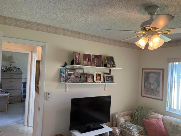 Camelot Village, 6877 Moonlit Dr, Delray Beach, Florida 33446, image 2