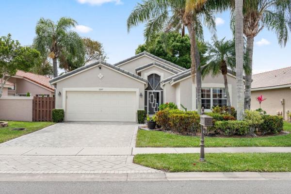 Lakeridge Greens, 12197 Castle Pines Rd, Boynton Beach, Florida 33437, image 1