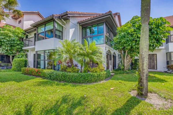 Trader's Crossing North At Jonathan's Landing, 16623 Traders Xing #131, Jupiter, Florida 33477, image 1