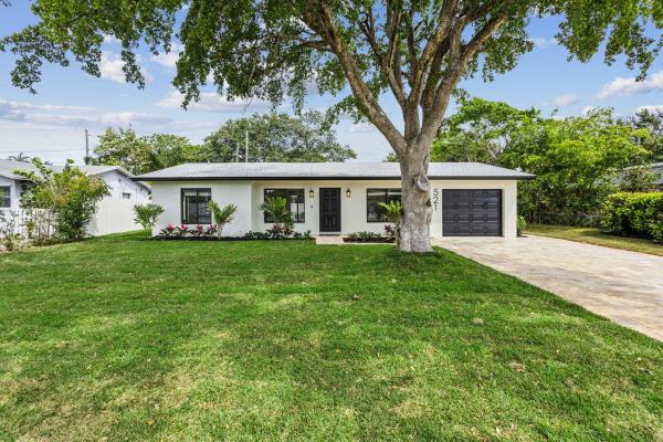 Tropic Palms, 521 Curlew Rd, Delray Beach, Florida 33444, image 1