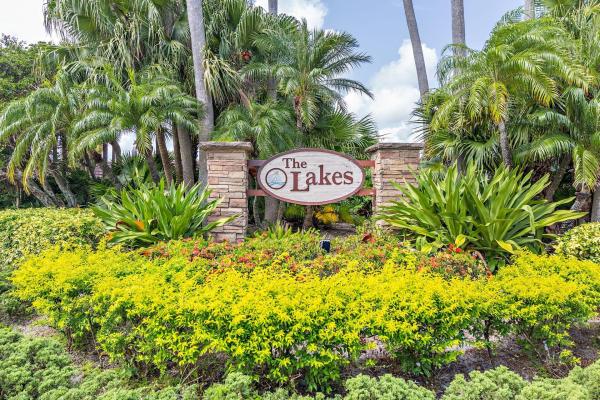 The Lakes At The Bluffs, 1918 19th Ct #35b, Jupiter, Florida 33477, image 1