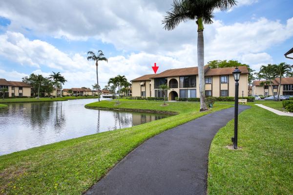 Pine Ridge South 2, 227 Pine Hov Cir #C-2, Greenacres, Florida 33463, image 2