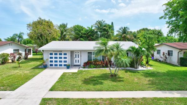 Coco Wood Lakes, 14680 Sunny Waters Ln, Delray Beach, Florida 33484, image 1