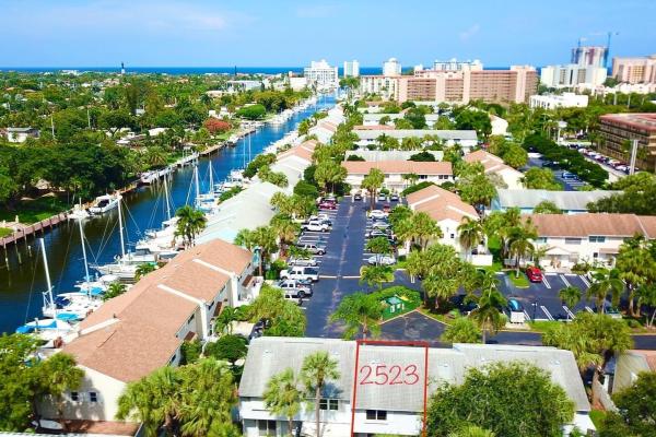 Sun Harbour Townhomes, 2523 NE 15th St, Pompano Beach, Florida 33062, image 1