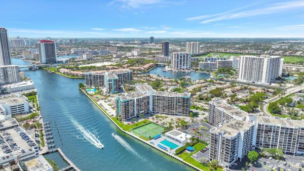 Towers Of Oceanview East, 400 Leslie Dr #1122, Hallandale Beach, Florida 33009, image 1