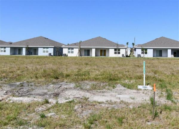Avalon Crossing, 282 Raspberry Rd, Fort Pierce, Florida 34981, image 1