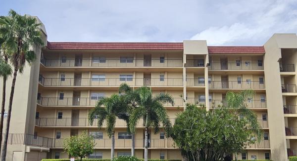 Jamison At Poinciana Place, 3836 Via Poinciana #607, Lake Worth Beach, Florida 33467, image 1