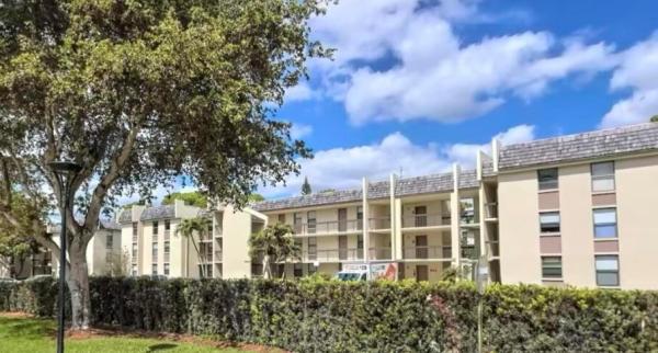 Greenglades, 8429 Forest Hills Dr #204, Coral Springs, Florida 33065, image 1