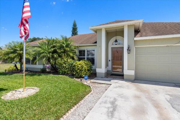 3995 SW Kakopo St, Port St. Lucie, Florida 34953, image 1