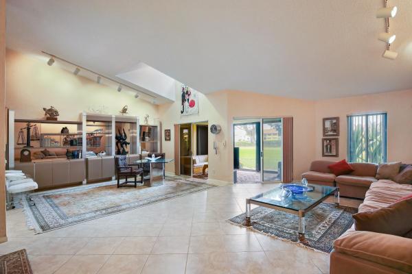 Versailles Court At The Fountains Country Club, 6777 Versailles Ct, Lake Worth, Florida 33467, image 1