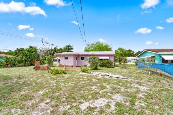 298 SW 2nd St, Boca Raton, Florida 33432, image 1