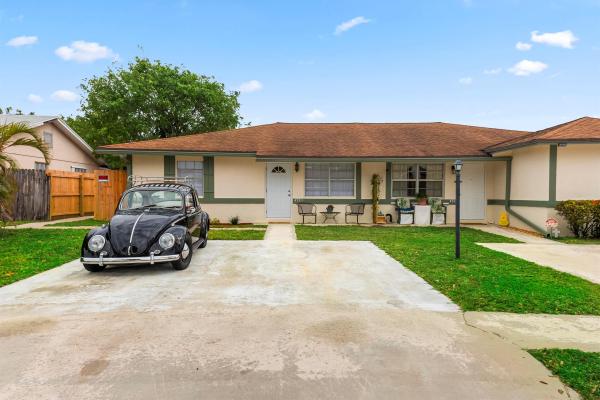 King Arthur Estates, 4713 Arthur St, Palm Beach Gardens, Florida 33418, image 1
