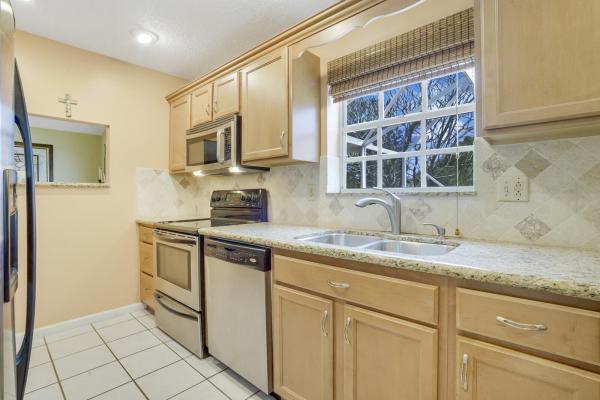 Stonehaven, 1836 Edgewater Dr, Boynton Beach, Florida 33436, image 3