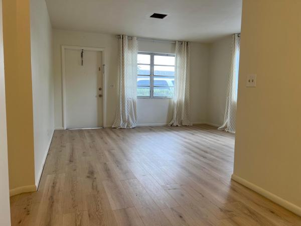 Arsi, 1610 Shirley Ct #1, Lantana, Florida 33462, image 2