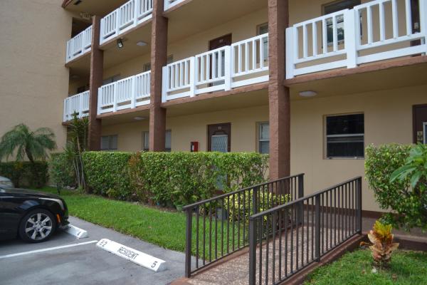 Sunrise Lakes 3, 8901 Sunrise Lakes Blvd #103, Sunrise, Florida 33322, image 1