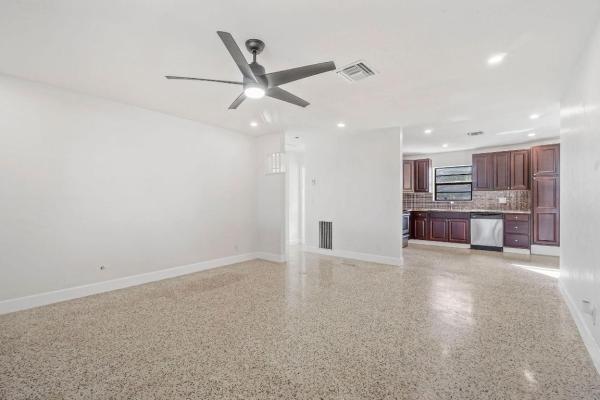 Northwood Harbor, 518 55th St, West Palm Beach, Florida 33407, image 1