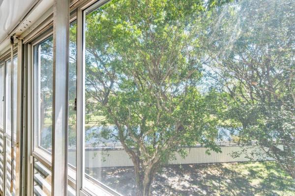 Lucaya Village, 2101 Lucaya Bnd #A3, Coconut Creek, Florida 33066, image 1
