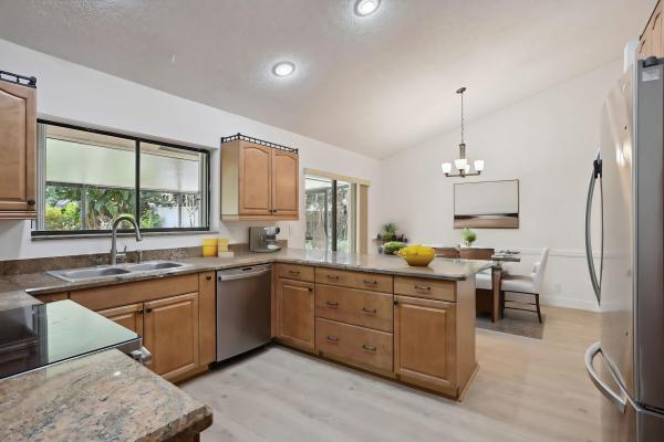 Sun Valley 1, 9804 El Clair Ranch Rd, Boynton Beach, Florida 33437, image 2