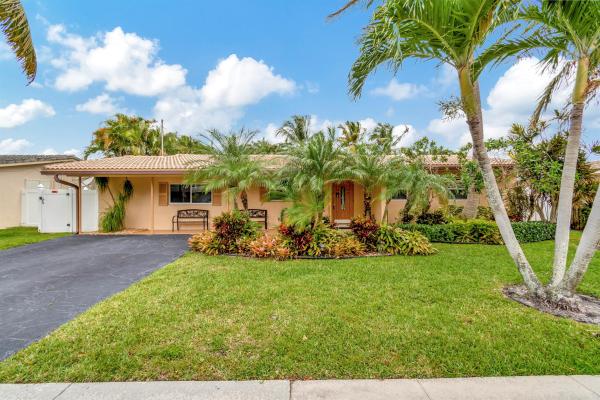 University Park Country Club Estates, 11 Forest Hills Ln, Boca Raton, Florida 33431, image 1