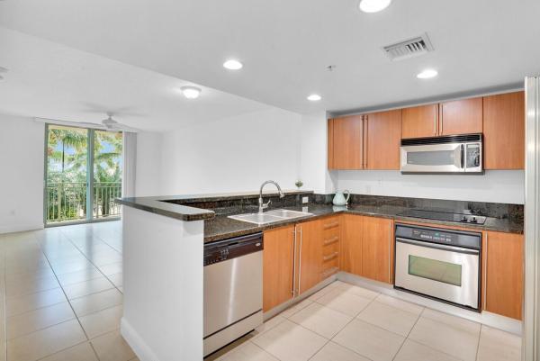 610 Clematis, 610 Clematis St #325, West Palm Beach, Florida 33401, image 1