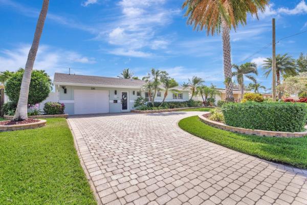 Snug Harbor, 330 SE 16th Ave, Pompano Beach, Florida 33060, image 1