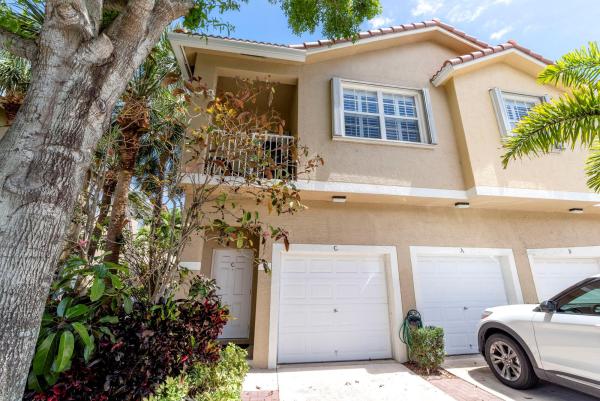 Tequesta Trace, 112 Lighthouse Cir #C, Tequesta, Florida 33469, image 1