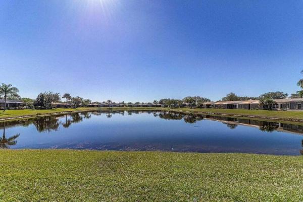 Town Villas At Moon Lake, 9034 Flynn Cir #6, Boca Raton, Florida 33496, image 1