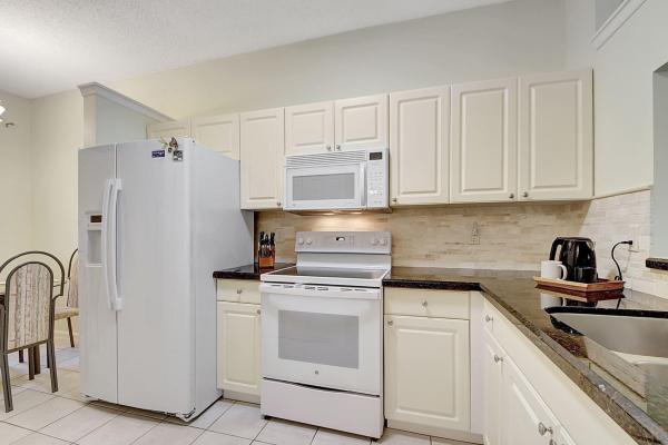 Poinciana Place Villas, 3158 Via Poinciana #2, Lake Worth, Florida 33467, image 1