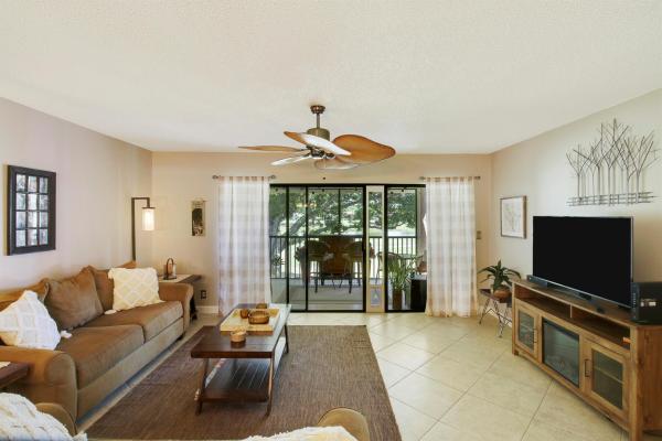 Briarwood At Eastpointe Country Club, 12870 Briarlake Dr #204, Palm Beach Gardens, Florida 33418, image 1