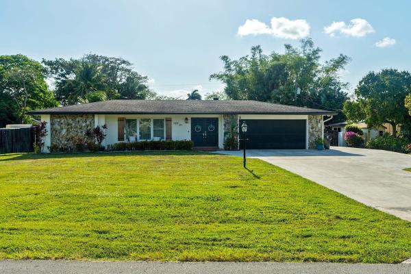 Florida Gardens, 56 Cuyahoga Rd, Lake Worth Beach, Florida 33467, image 1