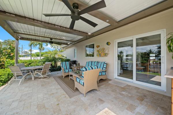 Chapel Hill, 825 Canal Dr, Boynton Beach, Florida 33435, image 2