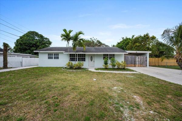 Royal Palm Estates, 421 Guava Ave, West Palm Beach, Florida 33413, image 1
